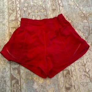 Lululemon 2.5 inch high rise “hotty hot” shorts, size 2, color red,RETIRED COLOR